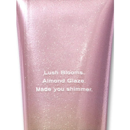 Victoria's Secret Velvet Petals Fragrance Lotion, 236ml - Hydrating Body Lotion for Soft & Smooth Skin