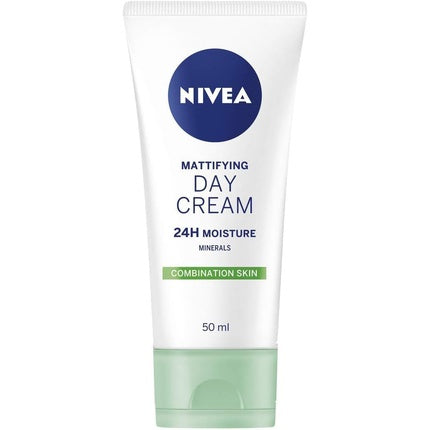 Nivea Oil Free Moisturising Day Cream, 50ml - Lightweight Daily Face Moisturiser for Oily & Combination Skin