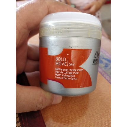 Wella Professionals EIMI Bold Move Dry Matte Styling Paste